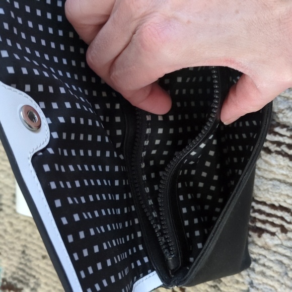 Kate Spade Saturday 2 in 1 Black & White Leather Double Wallet Wristlet - Picture 15 of 16
